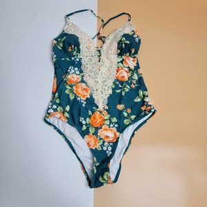 CUPSHE Women's Ladies Vintage Lace Bikini Sets Beach Swimwear size Large NWT